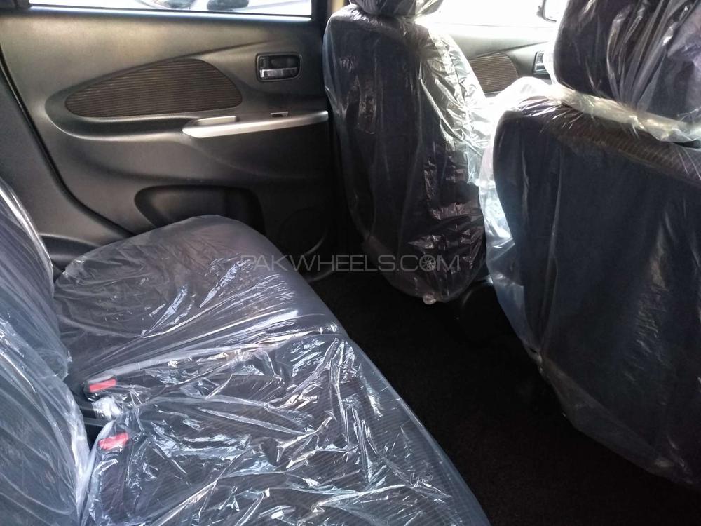 Nissan Dayz Highway Star 2013 for Sale in Karachi Nissan Dayz Highway Star 2013 for Sale in Karachi Image-11