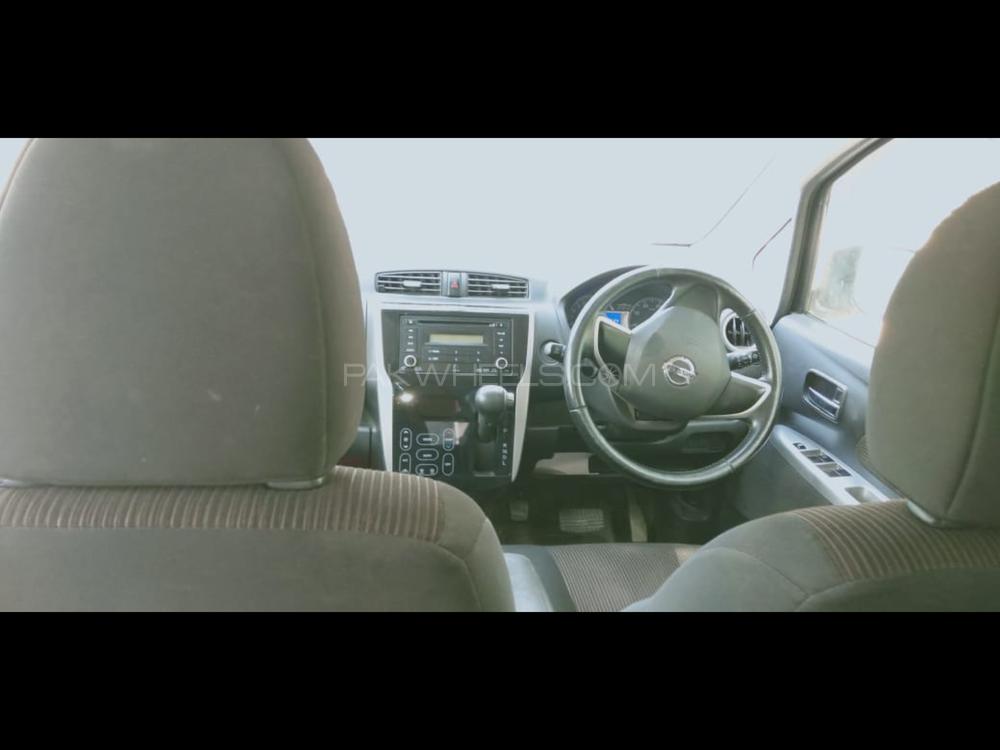 Nissan Dayz Highway Star 2015 for Sale in Karachi Nissan Dayz Highway Star 2015 for Sale in Karachi Image-8