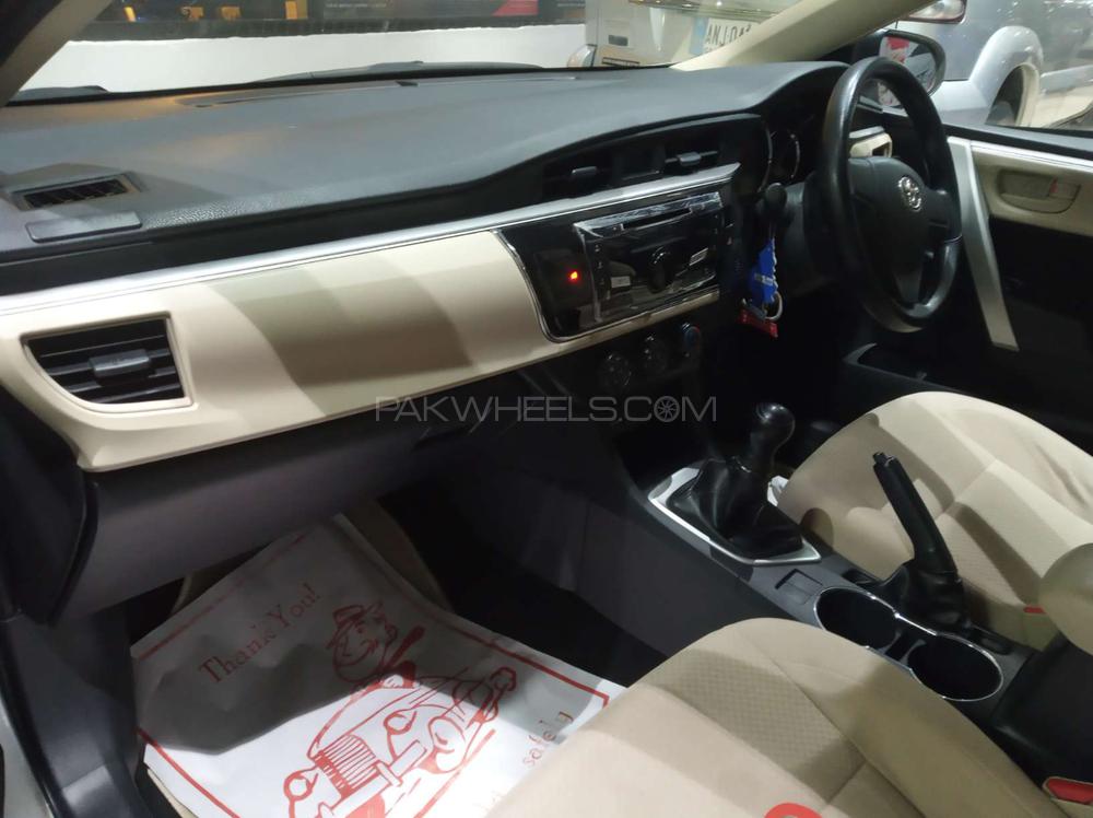 Toyota Corolla 2017 for Sale in Islamabad Toyota Corolla 2017 for Sale in Islamabad Image-6