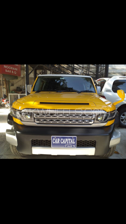 Toyota Fj Cruiser - 2013  Toyota Fj Cruiser - 2013  Image-5