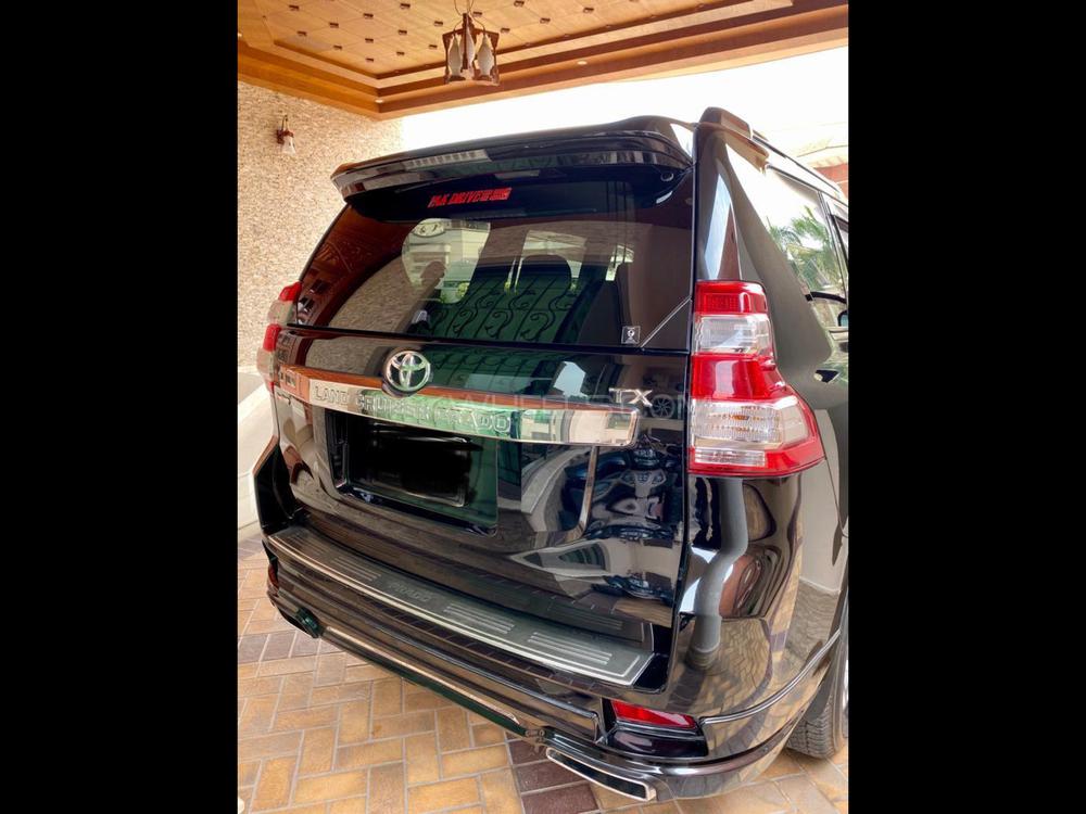 Toyota Prado 2010 for Sale in Sialkot Toyota Prado 2010 for Sale in Sialkot Image-4