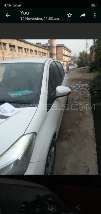 Toyota Vitz 2011 for Sale in Peshawar Toyota Vitz 2011 for Sale in Peshawar Image-3