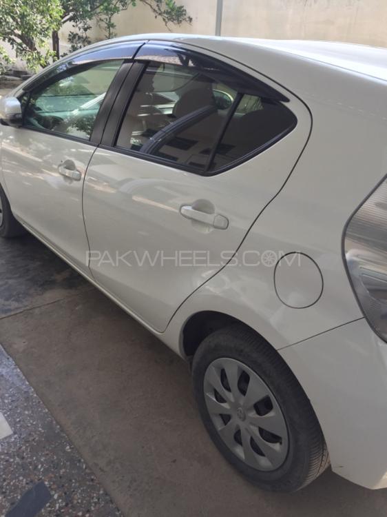Toyota Aqua 2014 for Sale in Attock Toyota Aqua 2014 for Sale in Attock Image-8