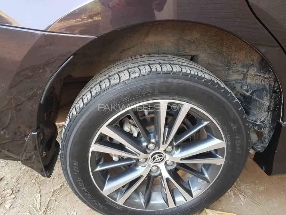Toyota Corolla 2018 for Sale in Multan Toyota Corolla 2018 for Sale in Multan Image-11