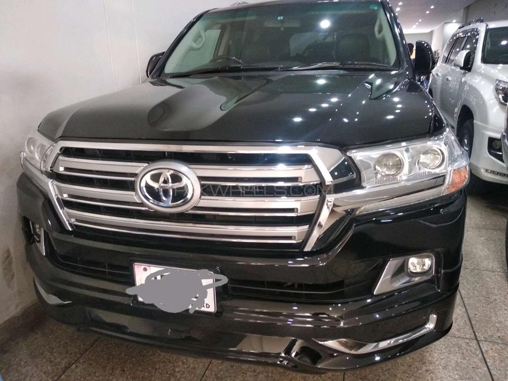 Toyota Land Cruiser 2011 for Sale in Lahore Toyota Land Cruiser 2011 for Sale in Lahore Image-2