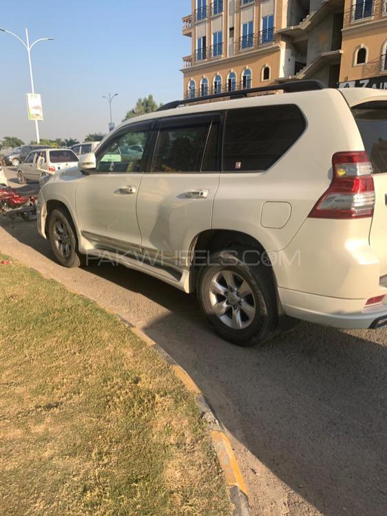 Toyota Prado 2011 for Sale in Islamabad Toyota Prado 2011 for Sale in Islamabad Image-7