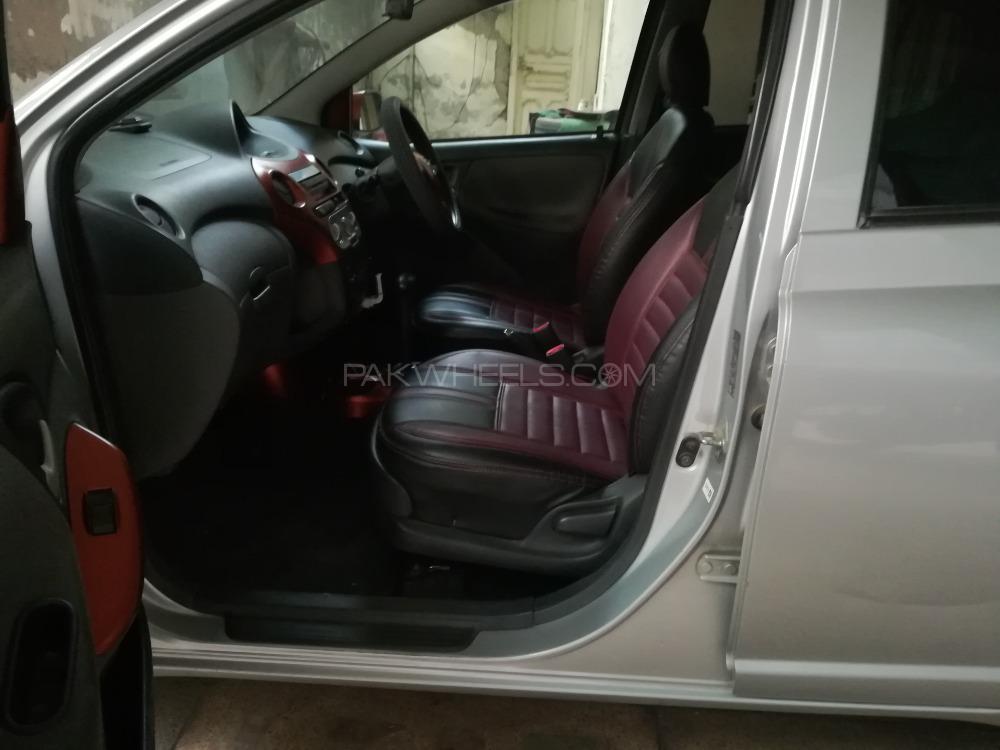 Toyota Vitz 2004 for Sale in Faisalabad Toyota Vitz 2004 for Sale in Faisalabad Image-7