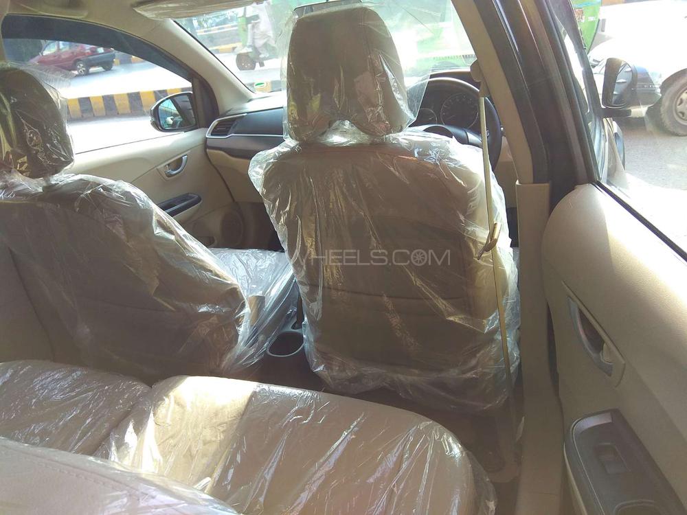 Honda BR-V 2018 for Sale in Lahore Honda BR-V 2018 for Sale in Lahore Image-7