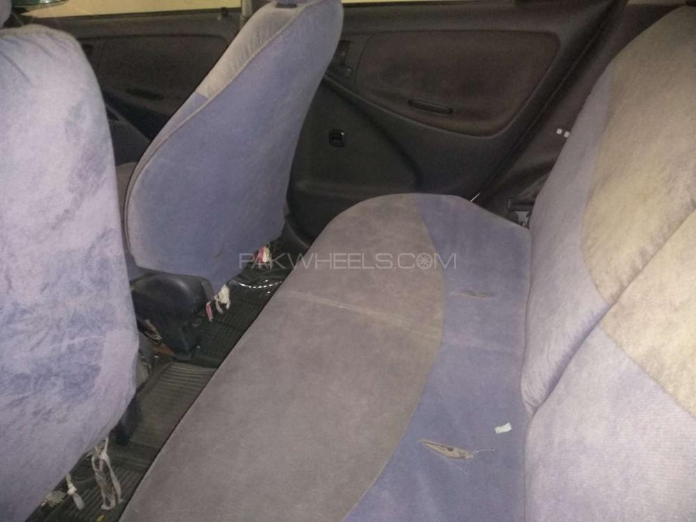 Toyota Vitz 2002 for Sale in Karachi Toyota Vitz 2002 for Sale in Karachi Image-10