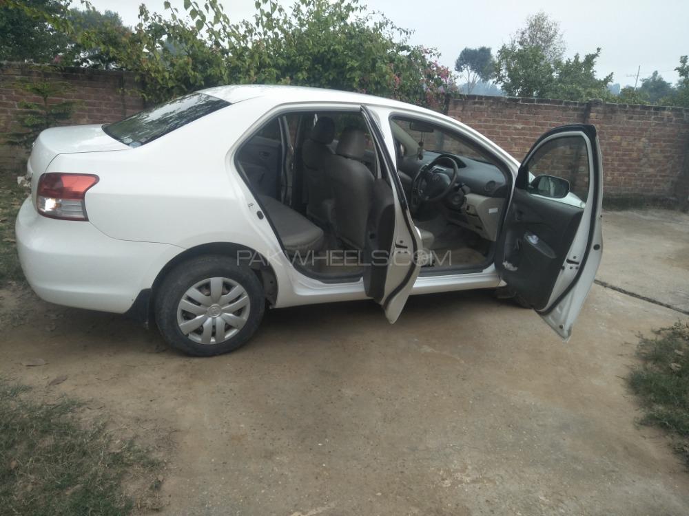 Toyota Belta 2009 for Sale in Sialkot Toyota Belta 2009 for Sale in Sialkot Image-25