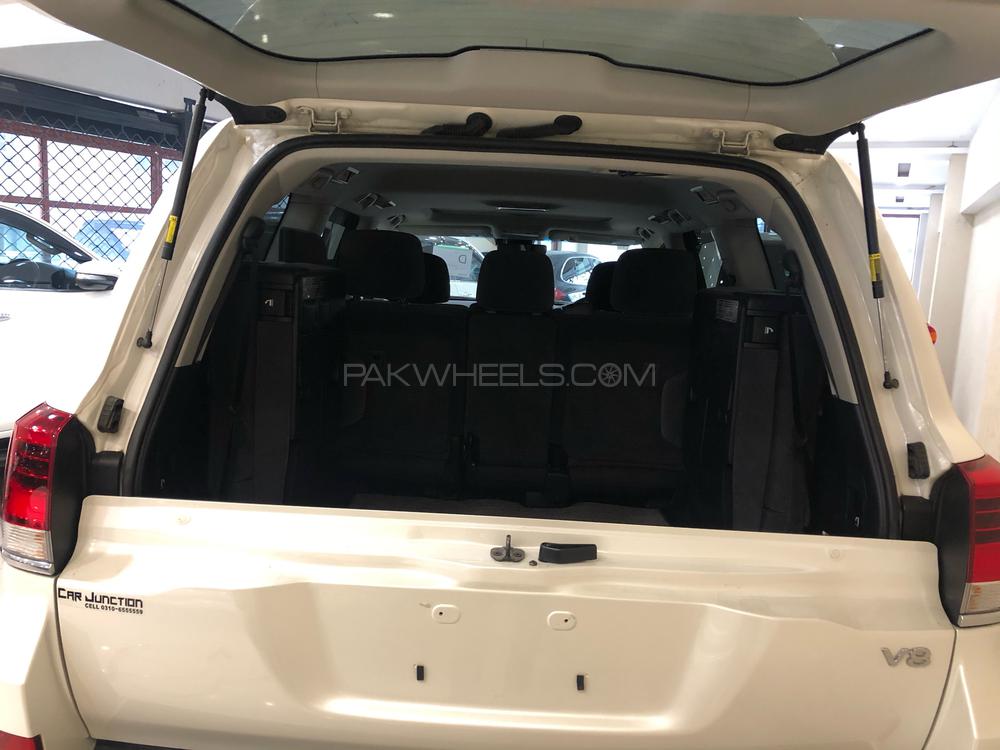 Toyota Land Cruiser 2015 for Sale in Lahore Toyota Land Cruiser 2015 for Sale in Lahore Image-8