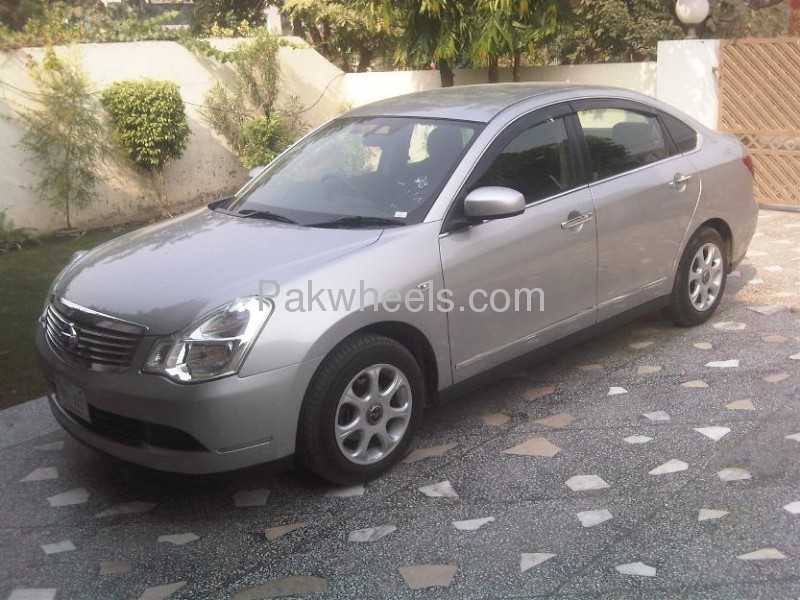 Nissan Blue Bird 2011 for Sale in Lahore Image-1