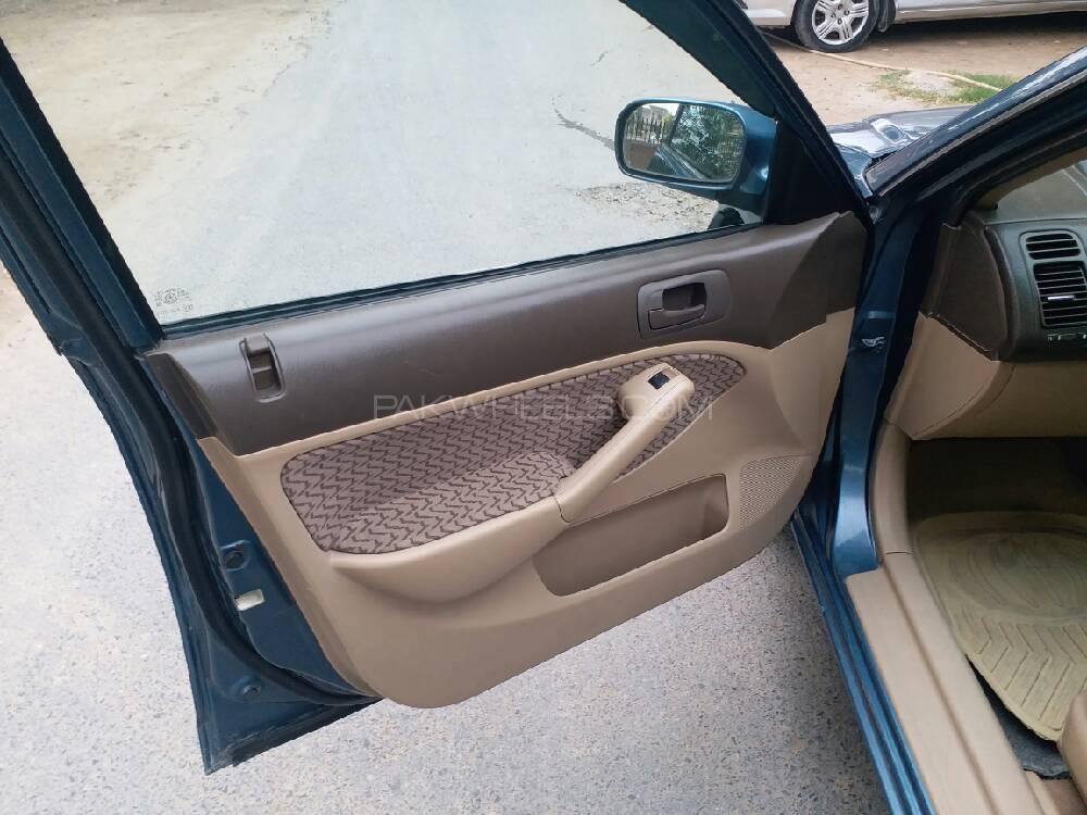Honda Civic 2004 for Sale in Bahawalpur Honda Civic 2004 for Sale in Bahawalpur Image-6
