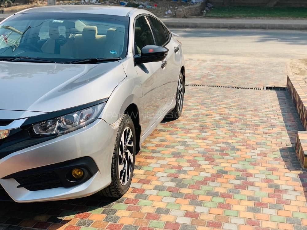 Honda Civic 2016 for Sale in Multan Honda Civic 2016 for Sale in Multan Image-4