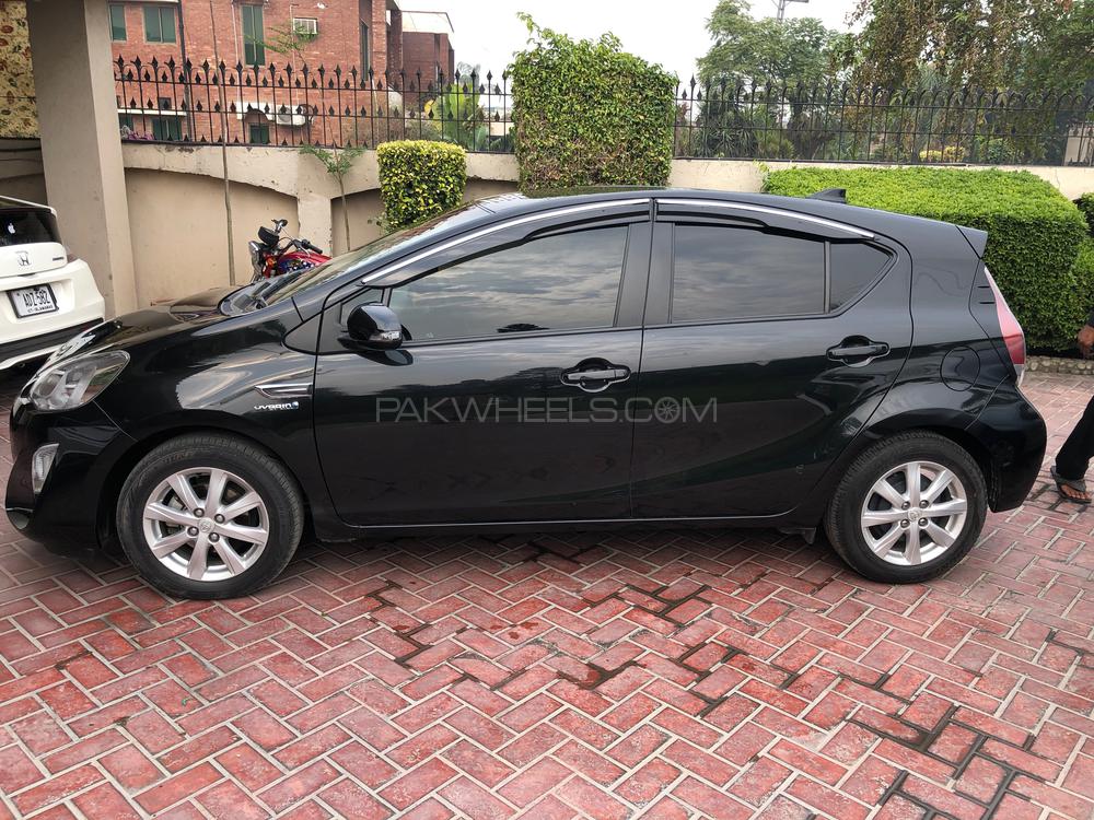 Toyota Aqua 2015 for Sale in Lahore Toyota Aqua 2015 for Sale in Lahore Image-3