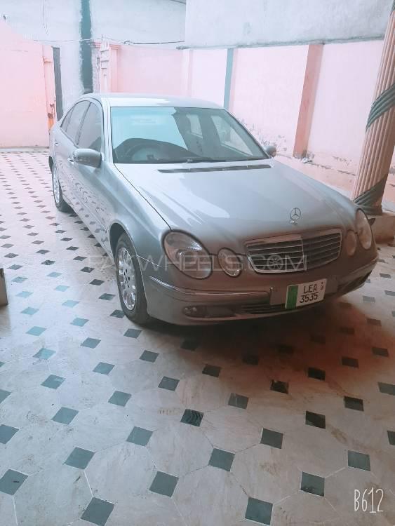 Mercedes Benz E Class Cabriolet 2003 for Sale in Hafizabad Image-1