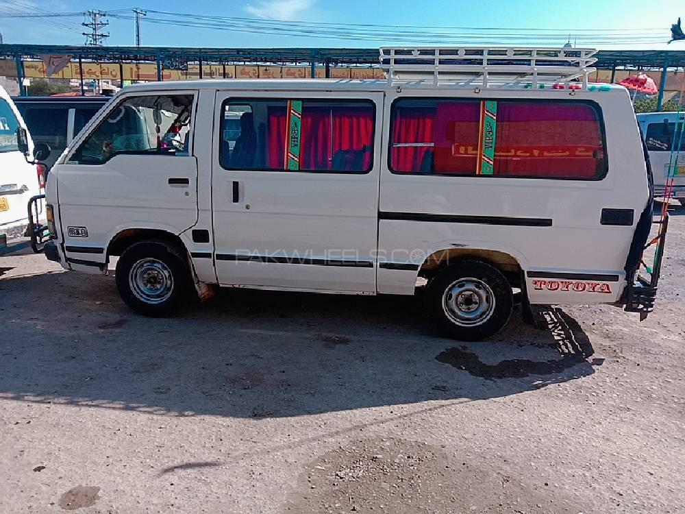 Toyota Hiace 1989 for Sale in Islamabad Image-1