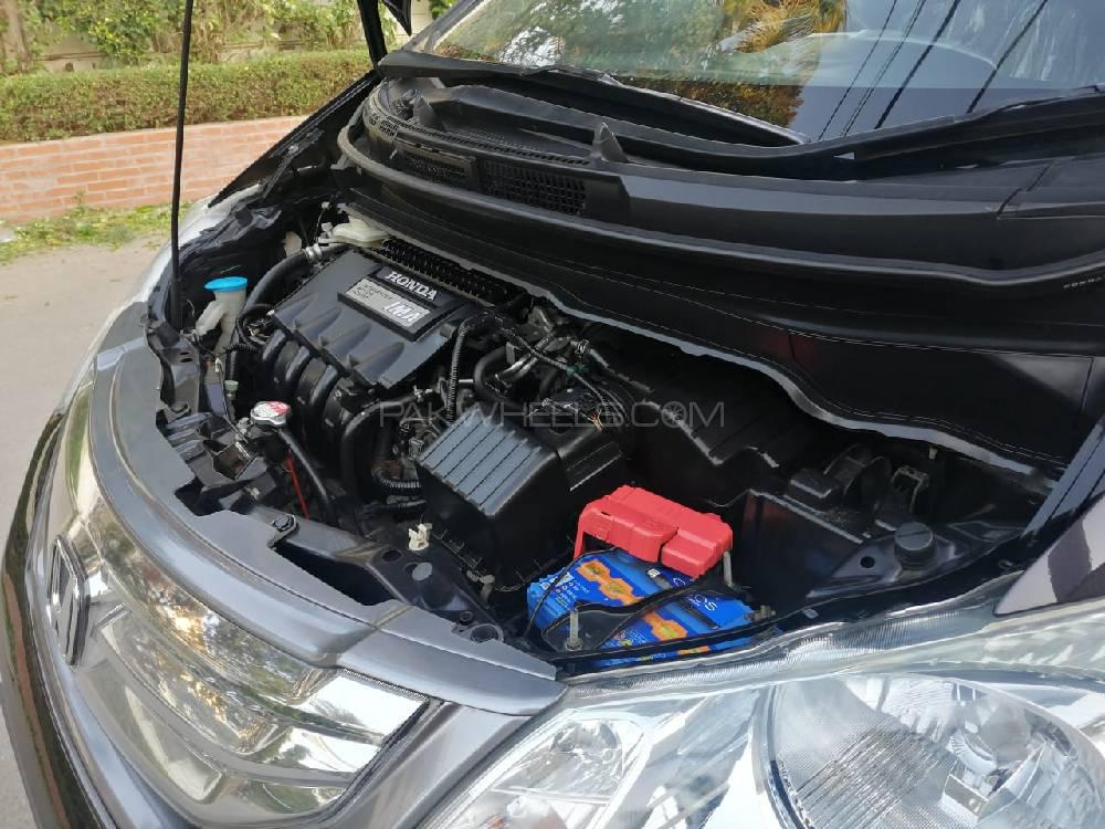 Honda Freed 2012 for Sale in Karachi Honda Freed 2012 for Sale in Karachi Image-8