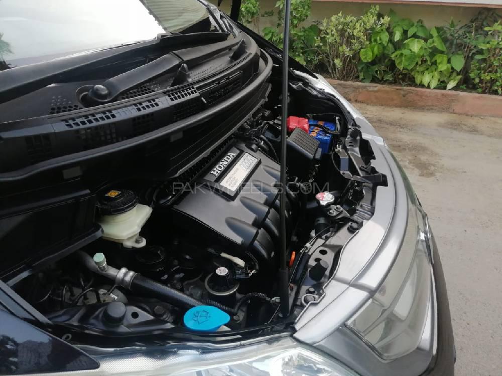 Honda Freed 2012 for Sale in Karachi Honda Freed 2012 for Sale in Karachi Image-12