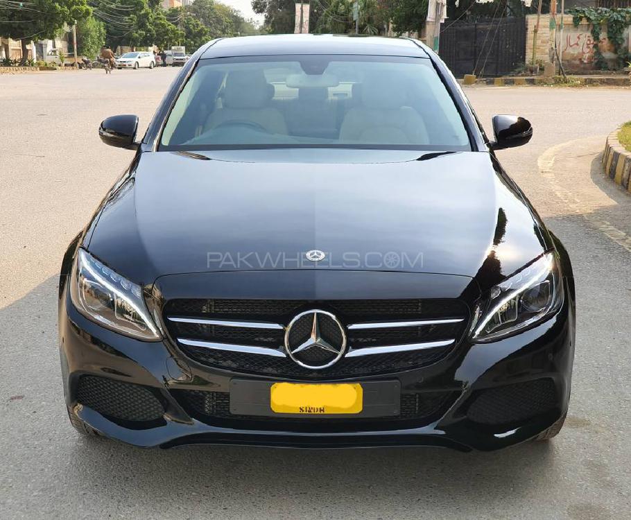 Mercedes Benz C Class 2018 for Sale in Karachi Image-1