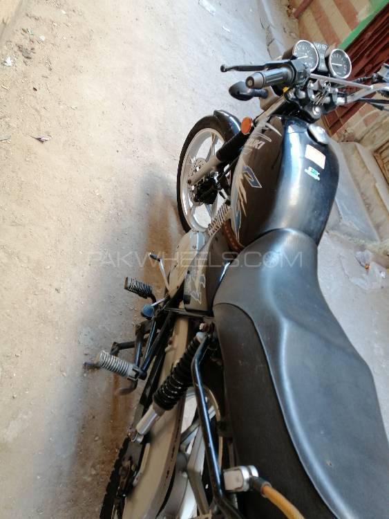 سوزوکی GS 150 SE 2017 for Sale سوزوکی GS 150 SE 2017 for Sale Image-3