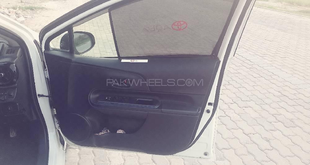 Toyota Aqua 2015 for Sale in Lahore Toyota Aqua 2015 for Sale in Lahore Image-8