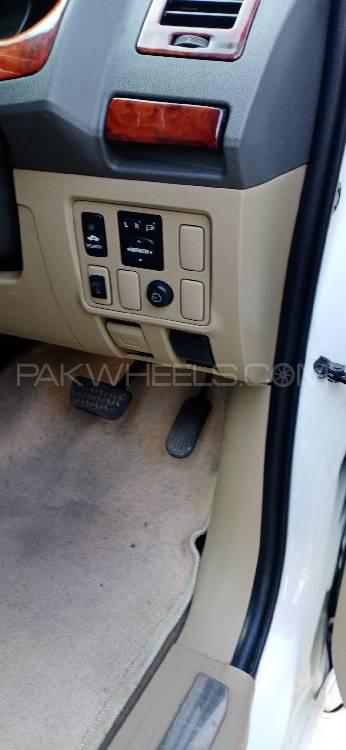 ٹویوٹا ہائیلکس 2012 for Sale in لاہور ٹویوٹا ہائیلکس 2012 for Sale in لاہور Image-13