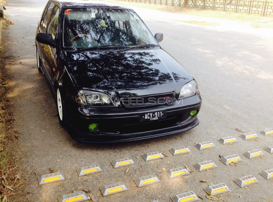 Suzuki cultus 2000