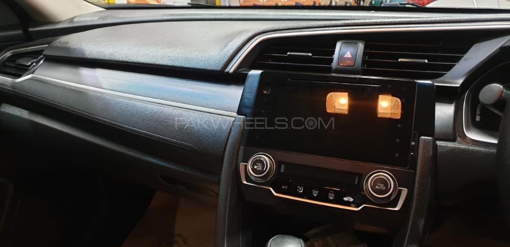 Honda Civic 2017 for Sale in Lahore Honda Civic 2017 for Sale in Lahore Image-4