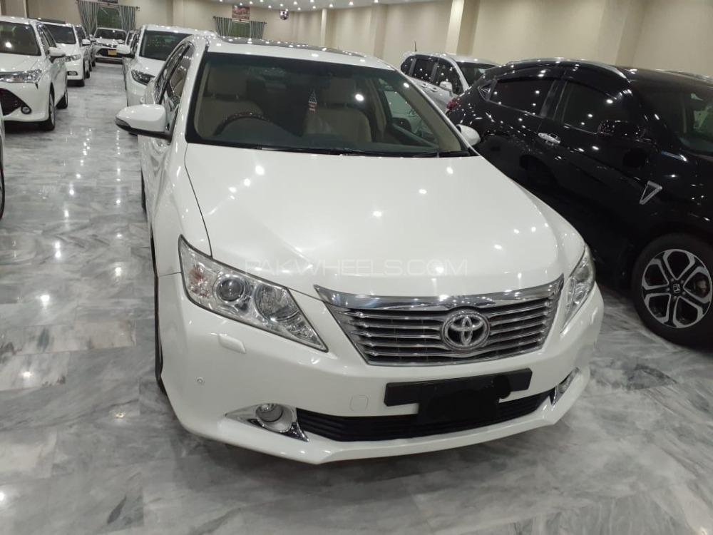 Toyota Camry 2012 for Sale in Peshawar Image-1