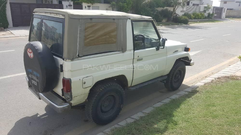 Toyota Land Cruiser 1986 for Sale in Karachi Toyota Land Cruiser 1986 for Sale in Karachi Image-2