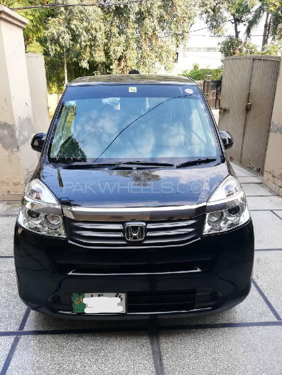 Honda Life 2016 for Sale in Lahore Image-1