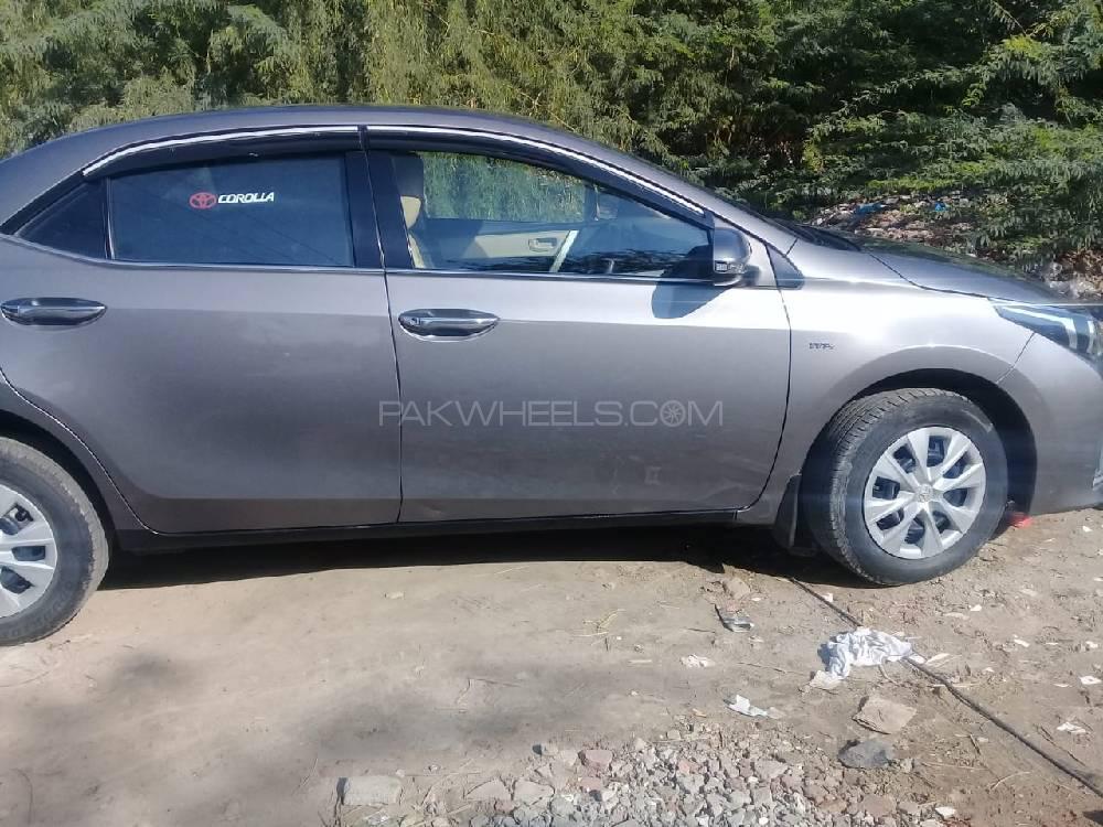 Toyota Corolla 2015 for Sale in Bahawalpur Toyota Corolla 2015 for Sale in Bahawalpur Image-7