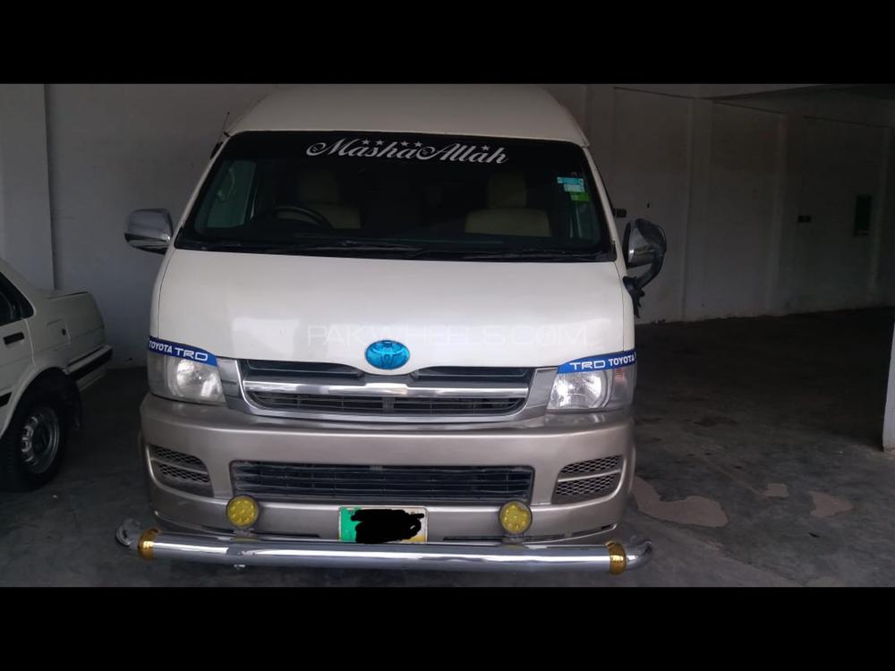 Toyota Hiace 2009 for Sale in Peshawar Image-1
