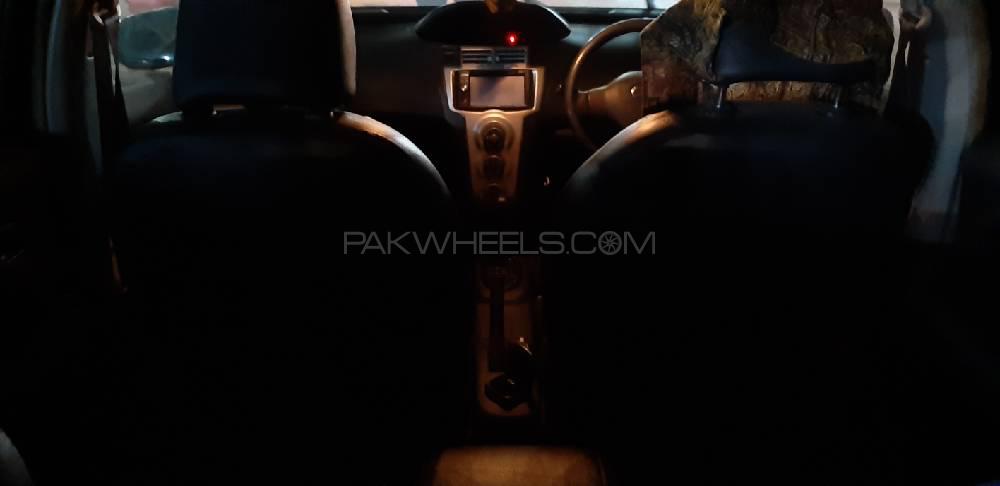 Toyota Vitz 2006 for Sale in Karachi Toyota Vitz 2006 for Sale in Karachi Image-5