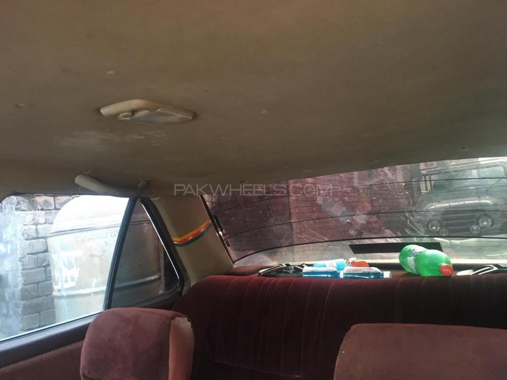 Nissan Sunny 1993 for Sale in Gujranwala Nissan Sunny 1993 for Sale in Gujranwala Image-6