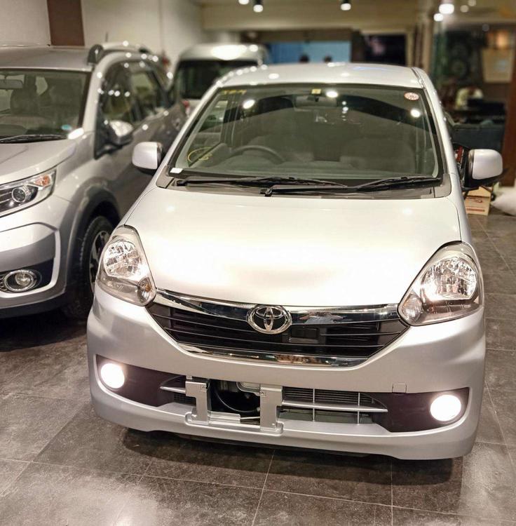 Toyota Pixis Epoch 2017 for Sale in Karachi Toyota Pixis Epoch 2017 for Sale in Karachi Image-4