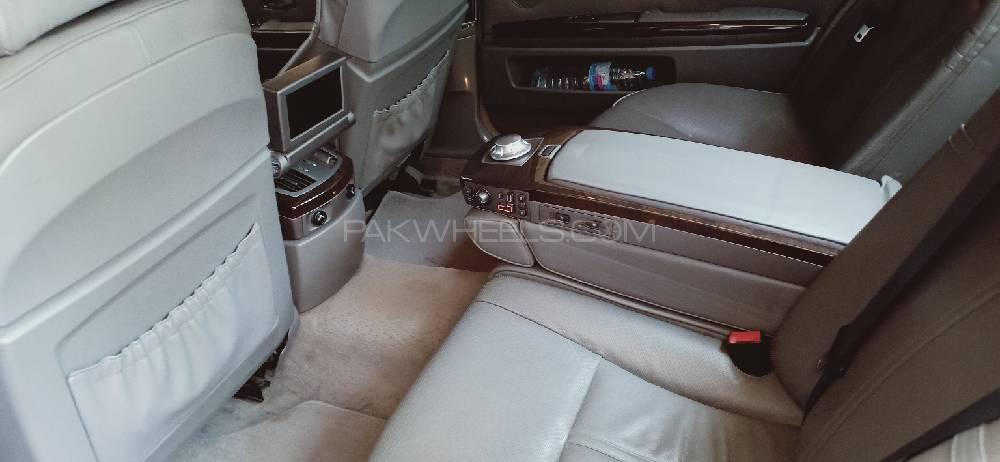BMW 7 Series 2004 for Sale in Faisalabad BMW 7 Series 2004 for Sale in Faisalabad Image-6