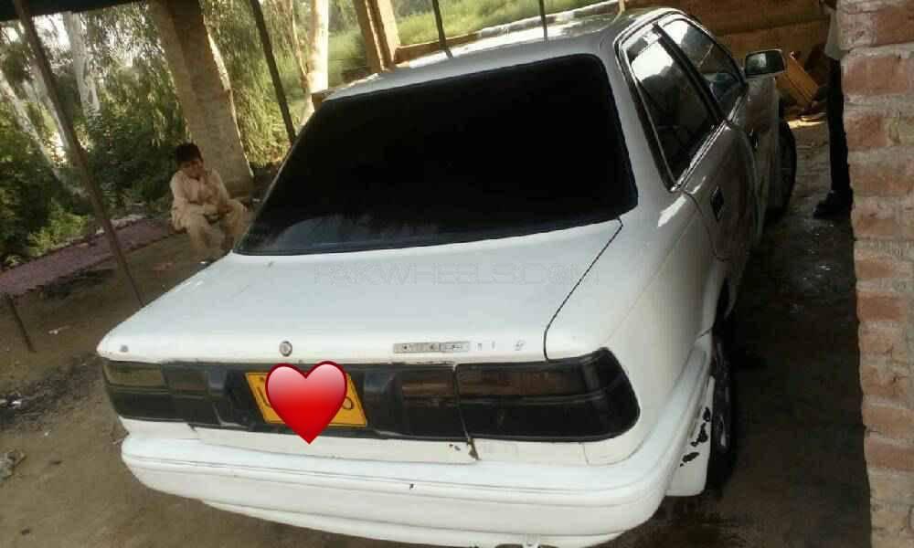 Toyota Corolla 1990 for Sale in Sialkot Image-1