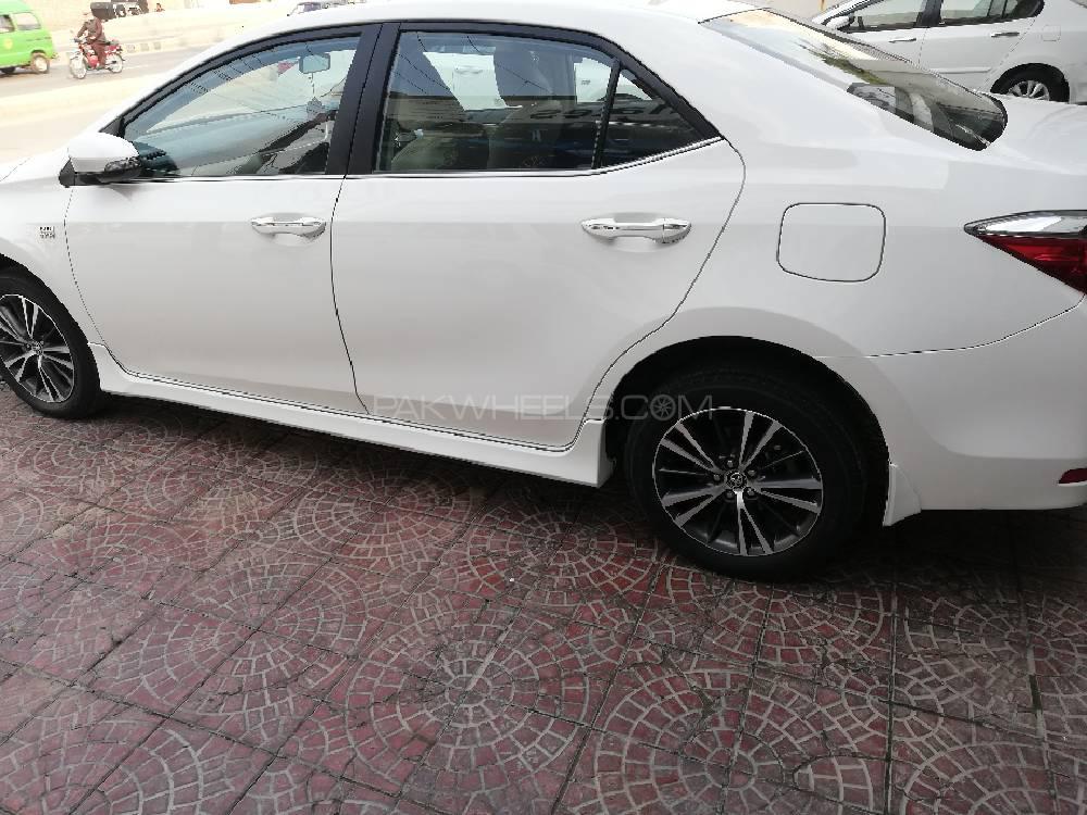 Toyota Corolla 2018 for Sale in Multan Toyota Corolla 2018 for Sale in Multan Image-8