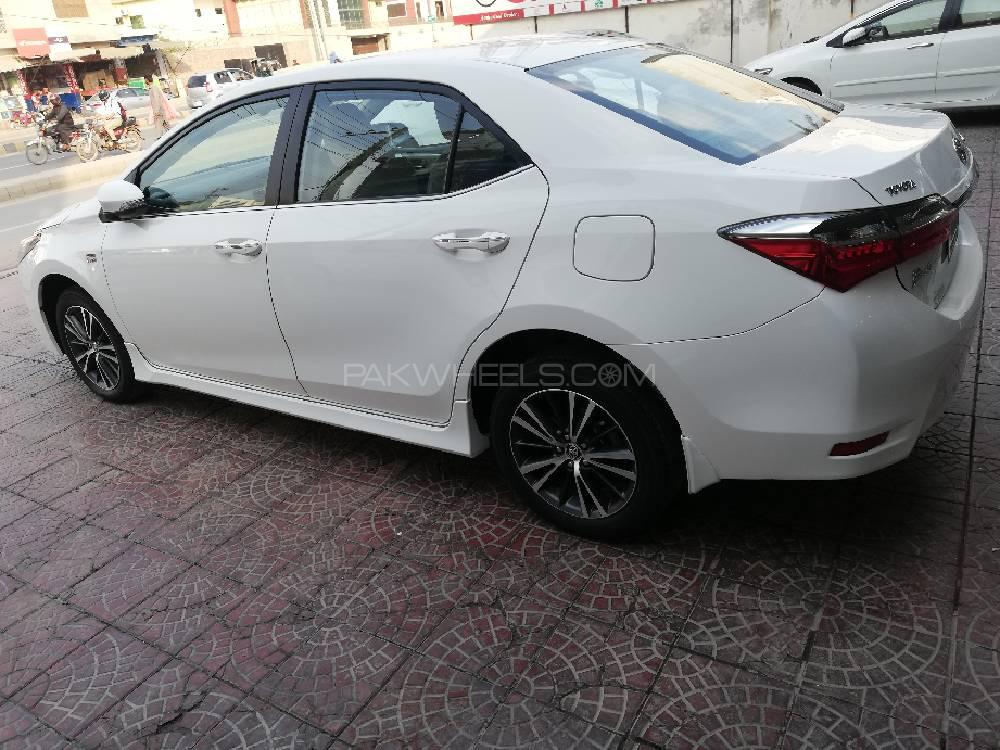 Toyota Corolla 2018 for Sale in Multan Toyota Corolla 2018 for Sale in Multan Image-3