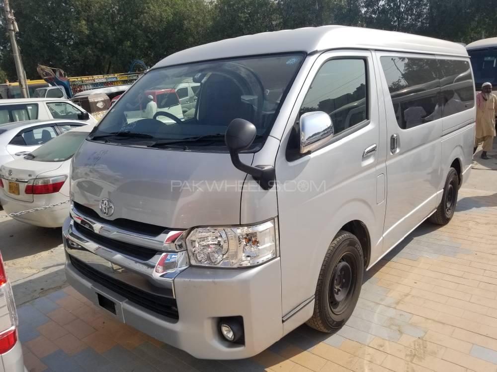 Toyota Hiace 2014 for Sale in Karachi Toyota Hiace 2014 for Sale in Karachi Image-6