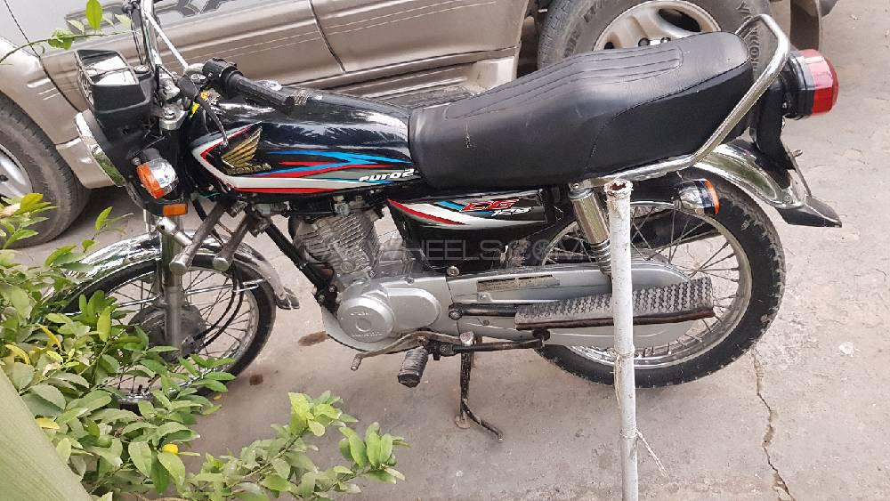 Honda CG 125 2015 for Sale Honda CG 125 2015 for Sale Image-4