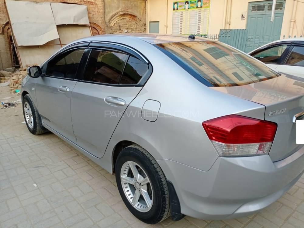 Honda City 2014 for Sale in D.G.Khan Honda City 2014 for Sale in D.G.Khan Image-5