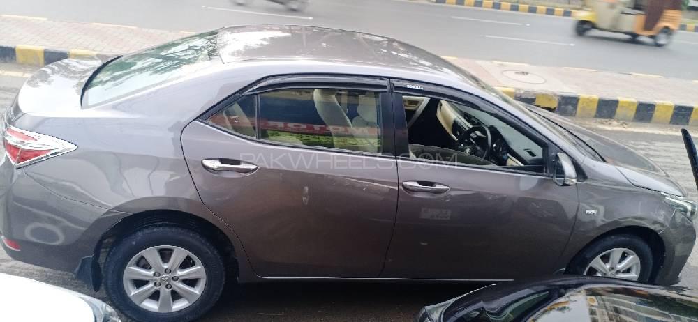 Toyota Corolla 2014 for Sale in Lahore Toyota Corolla 2014 for Sale in Lahore Image-4
