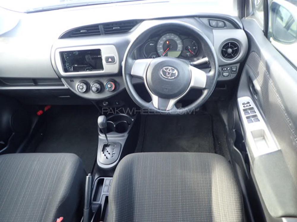 Toyota Vitz 2016 for Sale in Karachi Toyota Vitz 2016 for Sale in Karachi Image-2