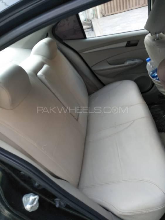 Honda City 2013 for Sale in Lahore Honda City 2013 for Sale in Lahore Image-7