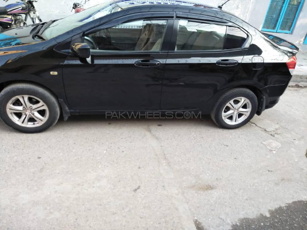 Honda City 2013 for Sale in Lahore Honda City 2013 for Sale in Lahore Image-10