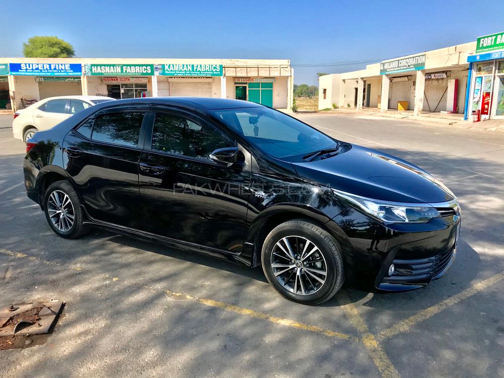 Toyota Corolla 2018 for Sale in Multan Toyota Corolla 2018 for Sale in Multan Image-8