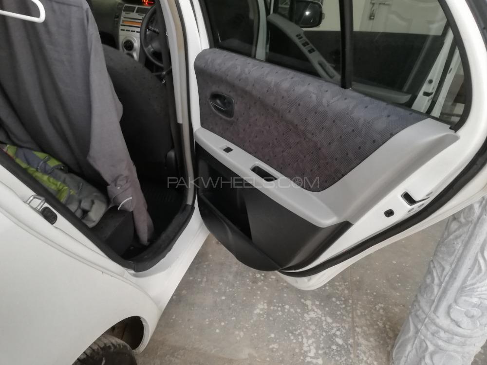 Toyota Vitz 2010 for Sale in Mardan Toyota Vitz 2010 for Sale in Mardan Image-11